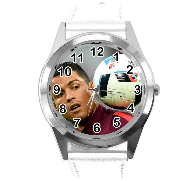 RONALDO SOCCER PLAYER FOOTBALL GAME WHITE LEATHER ROUND CD DVD TV SPORT WATCH