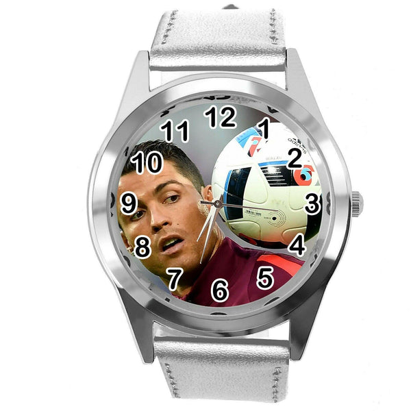 RONALDO SOCCER PLAYER FOOTBALL GAME SILVER LEATHER ROUND CD DVD TV SPORT WATCH
